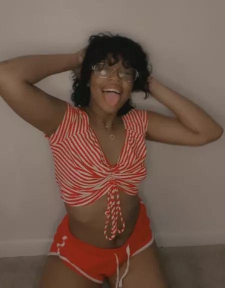 red is one of my fav colors, what’s yours?