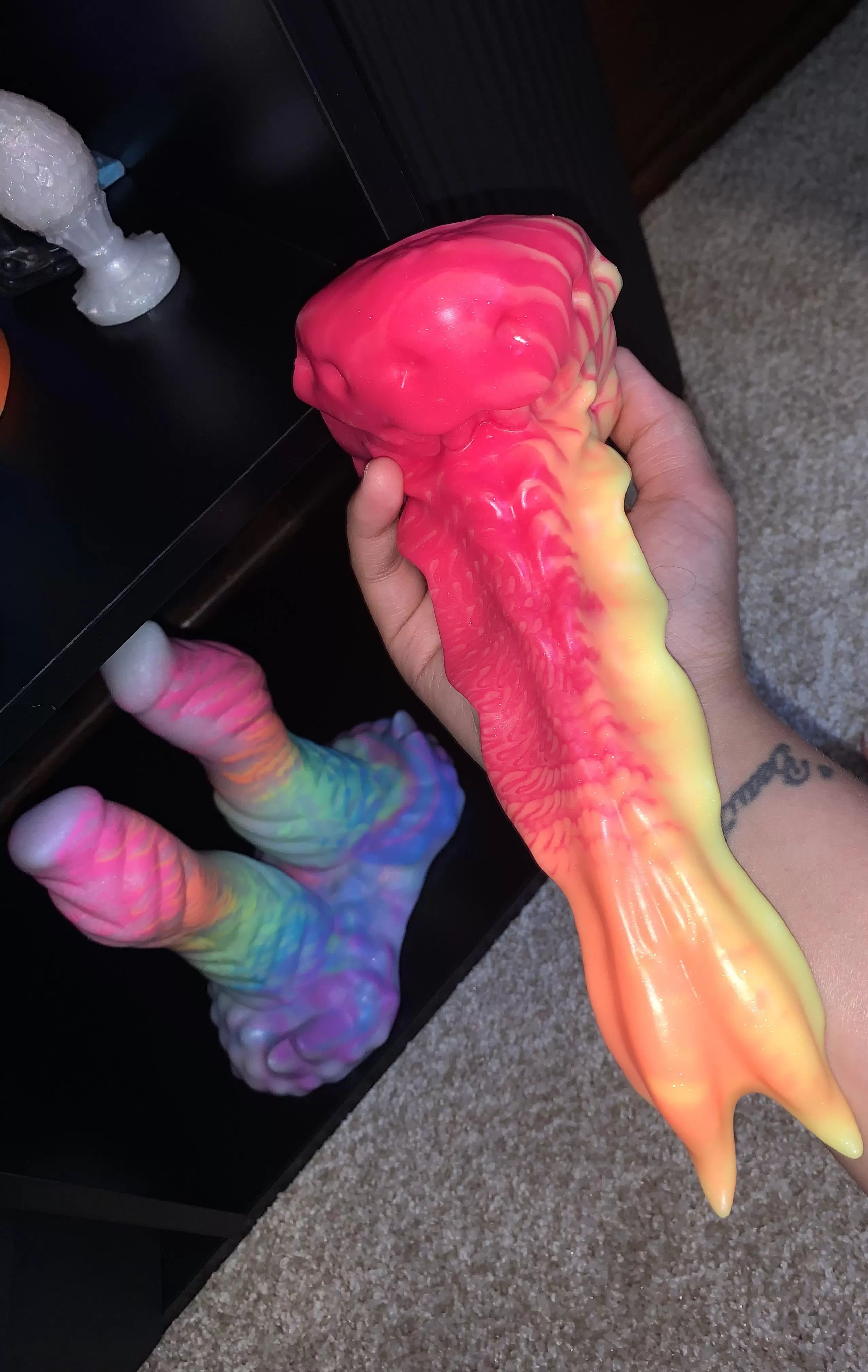 Reposting because I didn’t realize my foot was in the picture lol but after what felt like ages my pps order finally got here & I’m in LOVE 😍