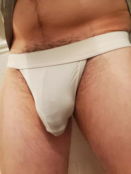 Rubbing my bulge in this strap feels so good