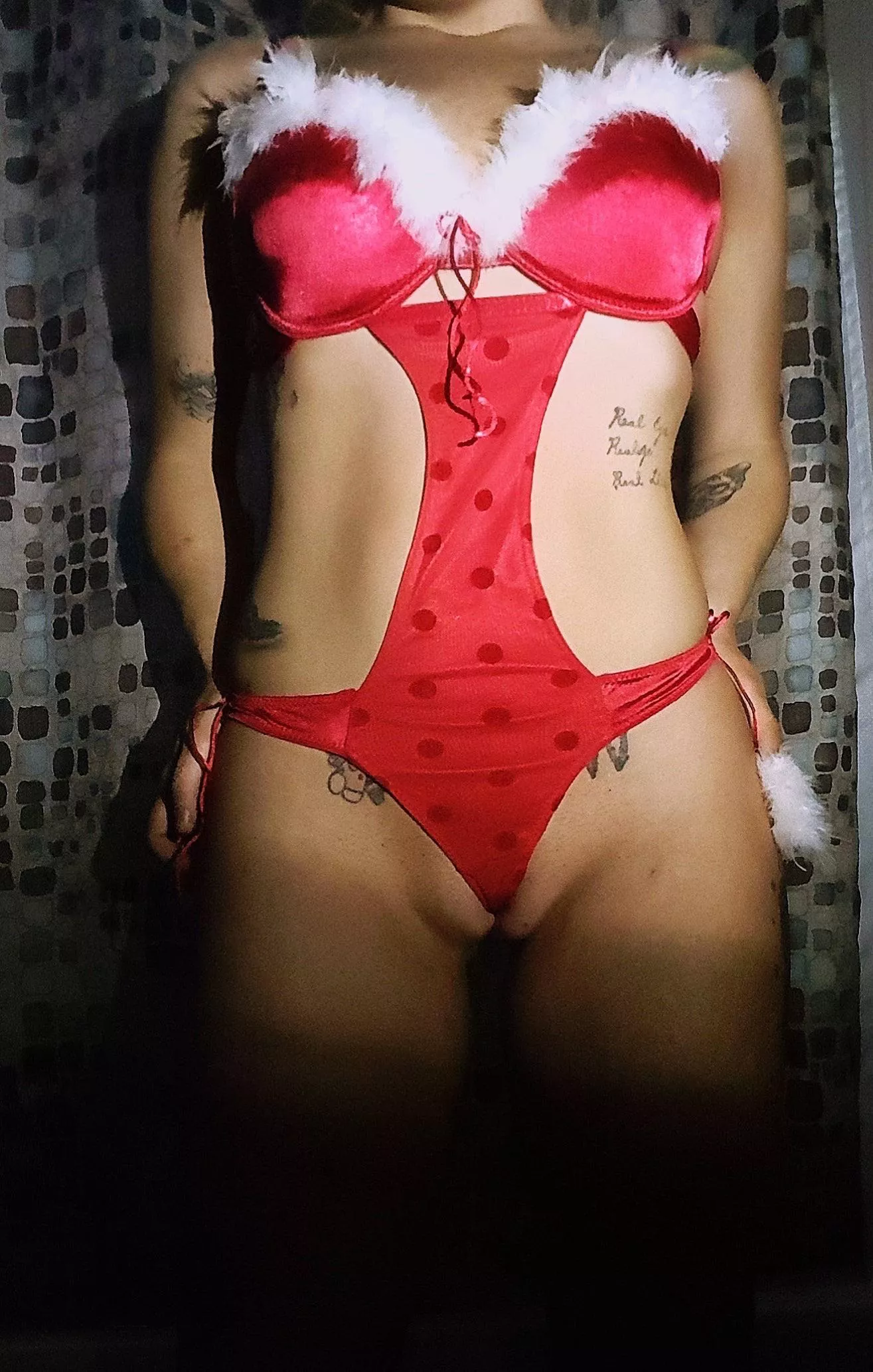 Santa's Slut is still around 🎄👅