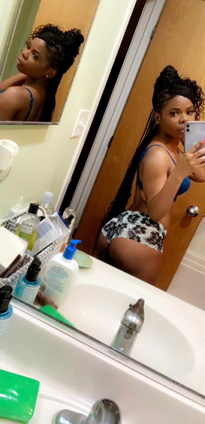 ��Selfie