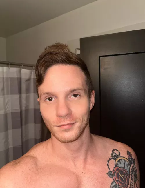 Selfie with new iPhone 😁