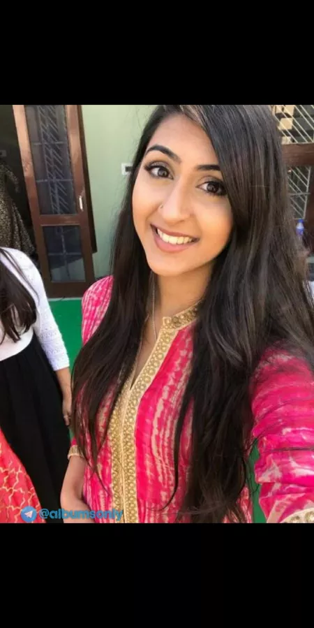 Sexy beautiful girl full nude pics + video collection 🤤🥵😍 link in comment ⬇️