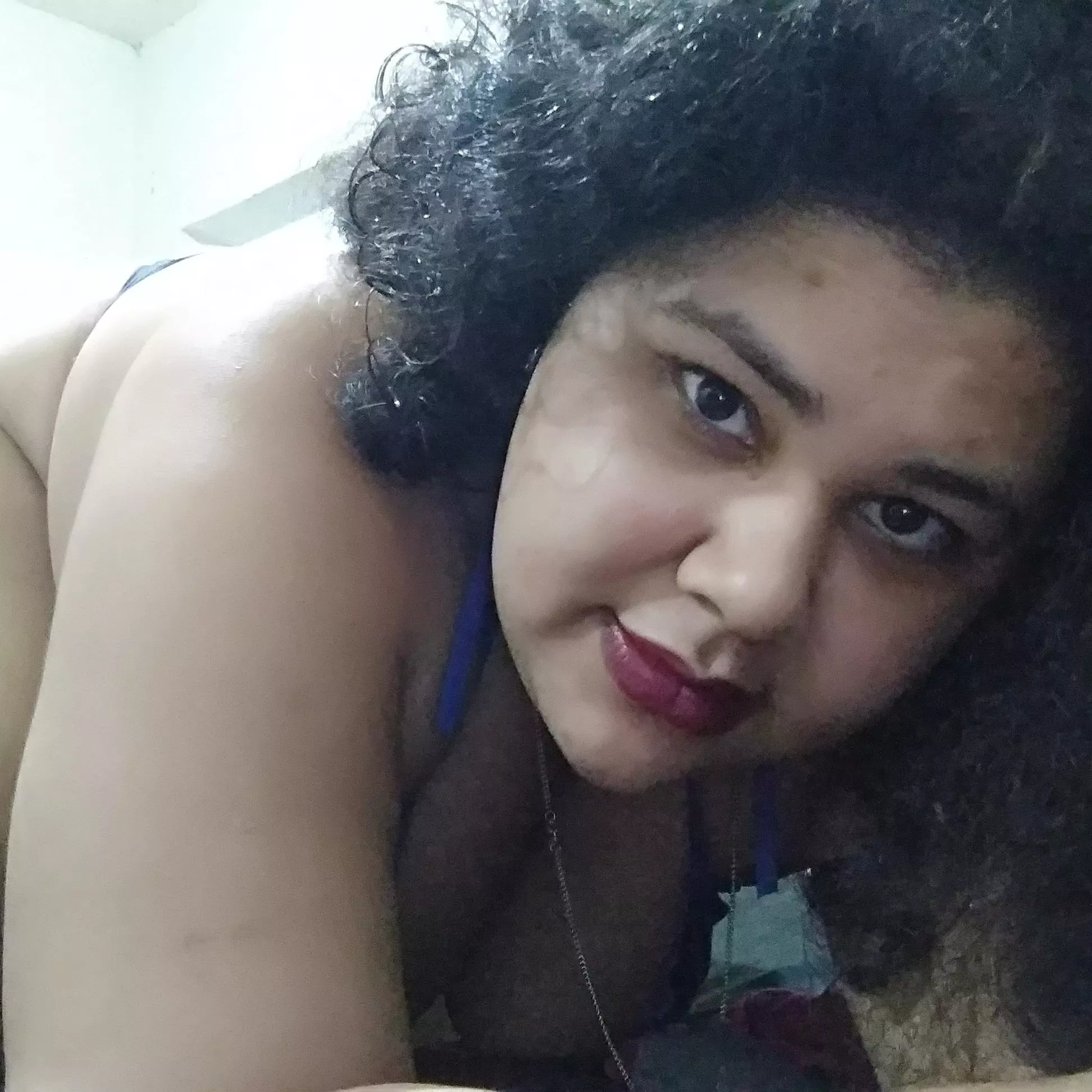 Sexy chubby girl!