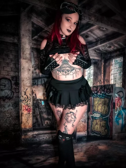 💦 SEXY GOTH SLUT 💦 ON SALE ONLY $5 😈 1.1K MEDIA 😈 NO PPV 😈 SEX VIDS, BJs, SOLO 😈 FREE DICK REPORT CARD 🔗 LINK IN COMMENTS