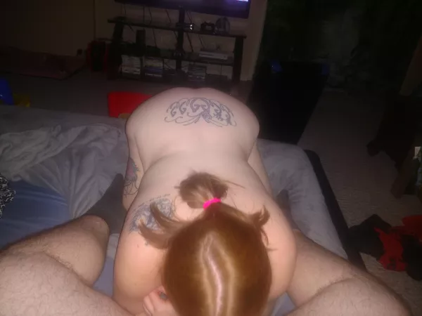 Sharing my 26 yr old wife mom of 3 n looking to chat bout her send sample to kik gingerpawg25