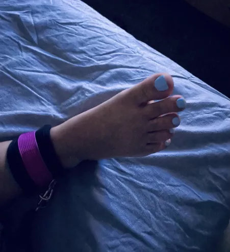 She loves it when daddy ties her down and licks every inch of her perfect feet.