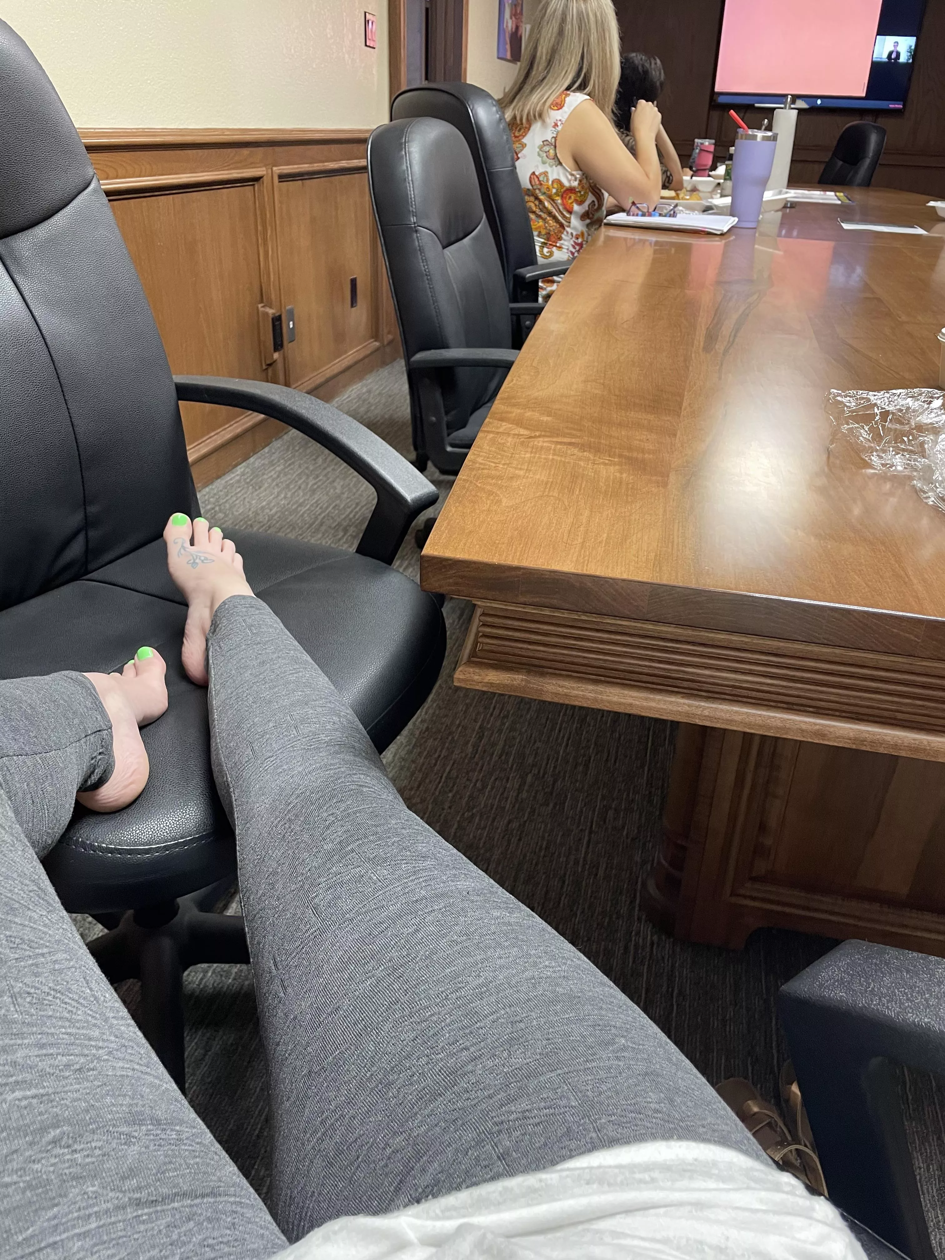 Shhh! I’m in a meeting 🤫