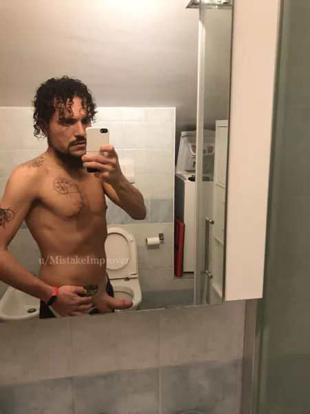 Should I add posing for lbgw in my shower routine?