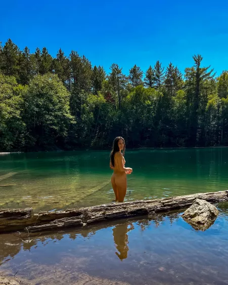 Skinny dippin’ 🌞