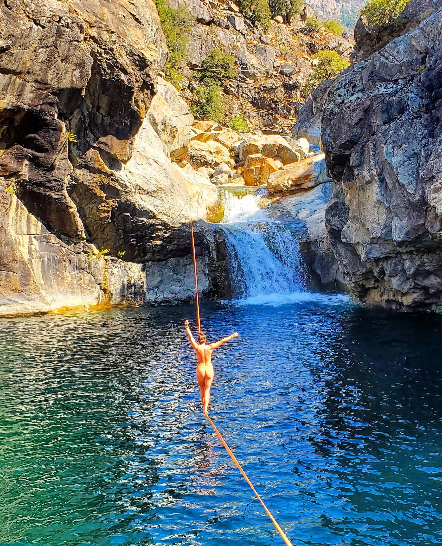 Slacklining is one of my favorite activities to do naked💕