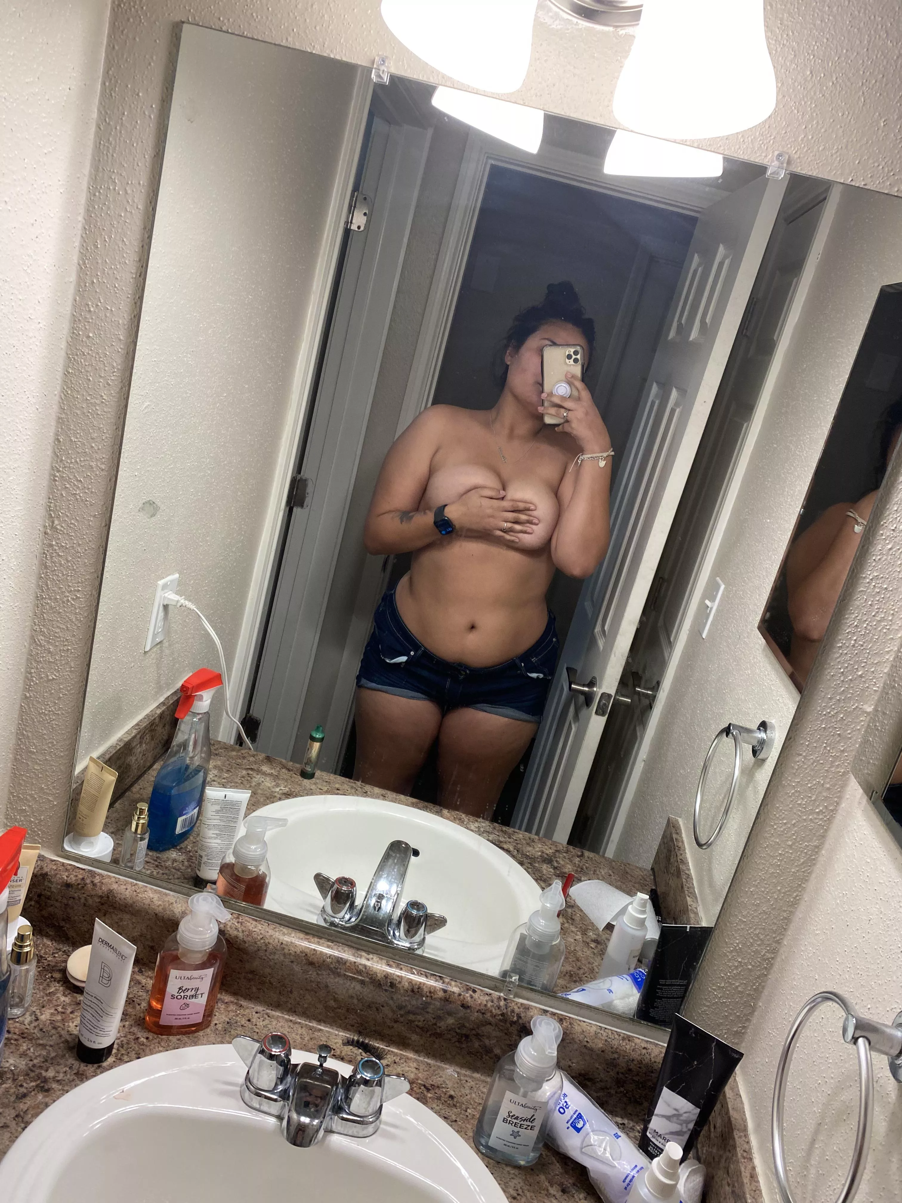 Slim thick;)
