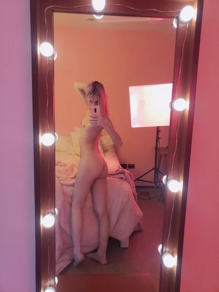 So horny coming out of the shower