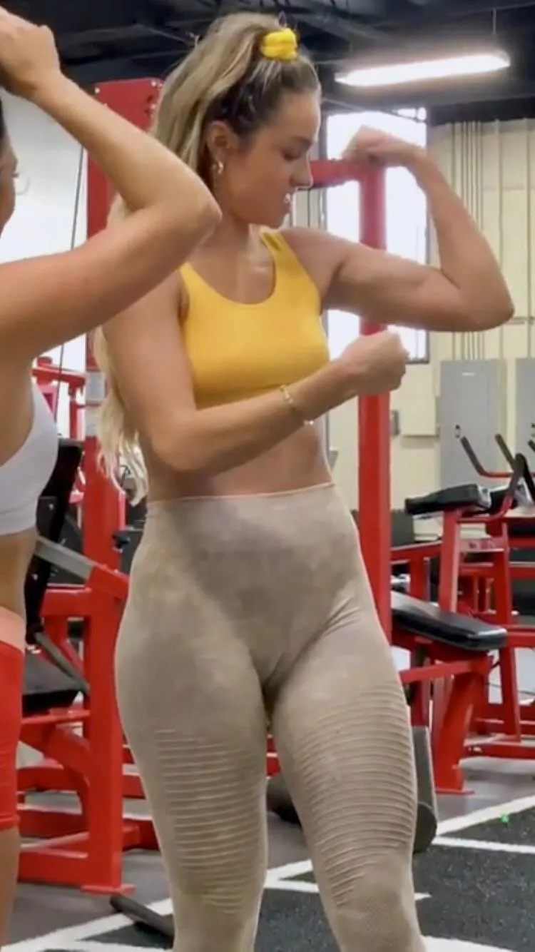 Sommer Ray