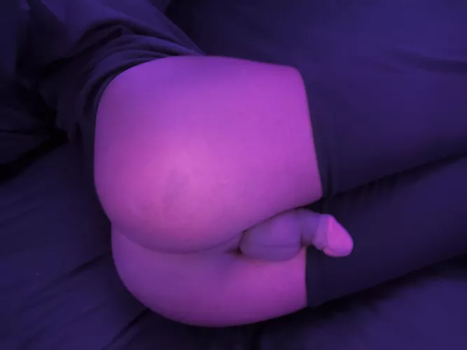 Spank me, eat me, fuck me, or suck me? 😘🤍