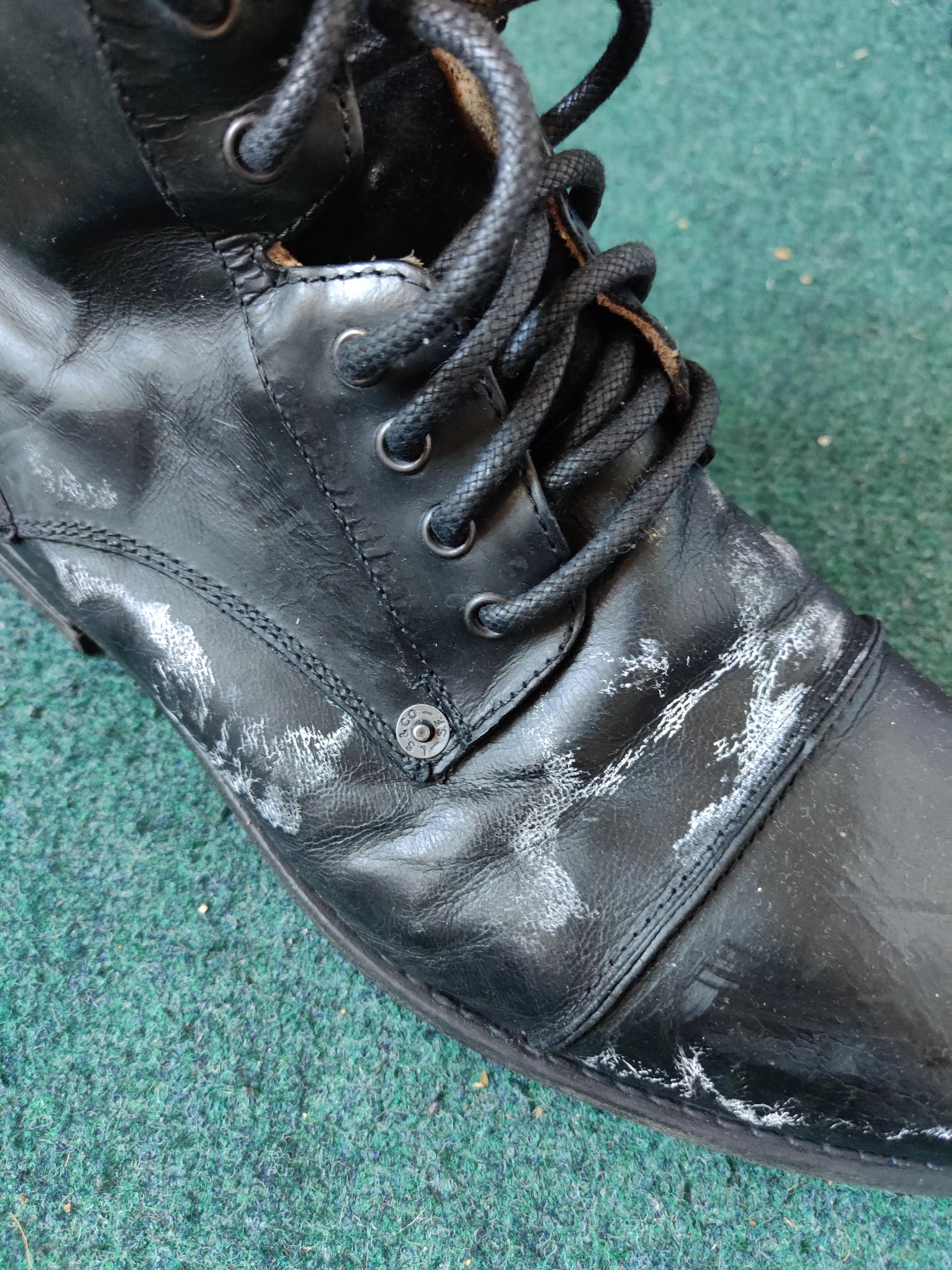 Strange white markings coming up on my boots after 24hours or so, they've been conditioned and then i polish them occasionally. The marks come out with a quick clean with water but come back once dried. Pretty new boots so nothing like salt stain Strange white markings coming up on my boots after 24hours or so, they've been conditioned and then i polish them occasionally. The marks come out with a quick clean with water but come back once dried. Pretty new boots so nothing like salt stain