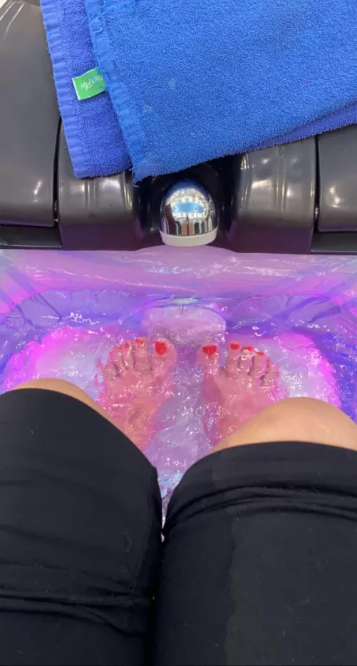 submerged sucking a thing?