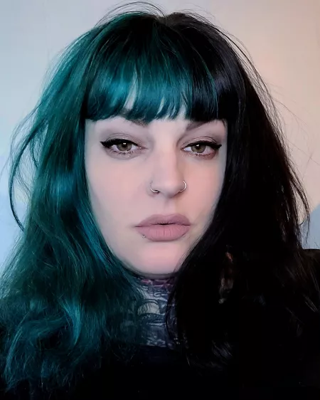 💋🖤 take me on a date.