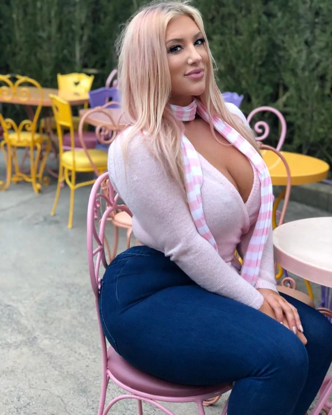 Taya Christian 👄