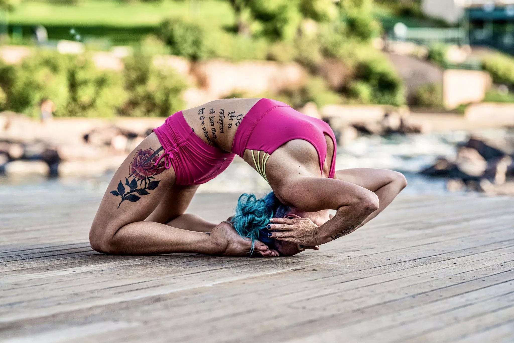 That bendy and flexy kinda body thing. Yoga girl's feet giving her head some comfort. 💕