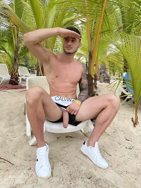 That’s what I call “wild beach”