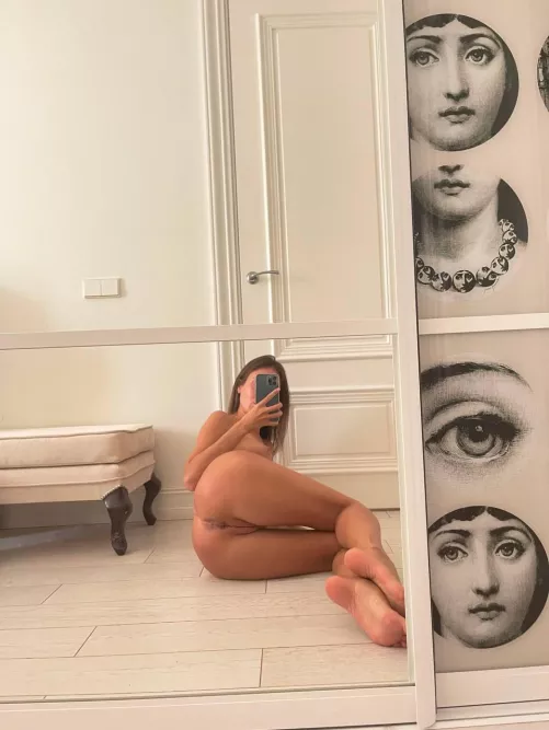 The favorite page of all your friends, don't you know what's going on there yet? And it's free