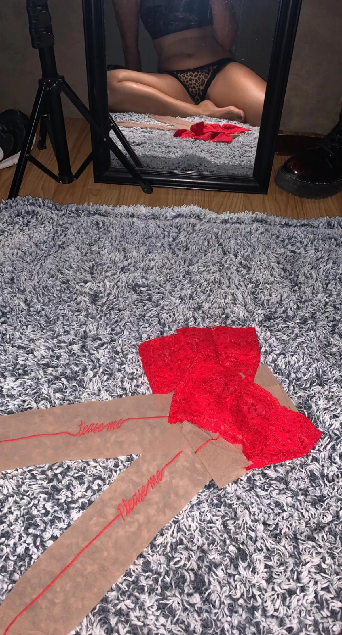 These could be yours, if you want me to wear them for you DM me 🖤