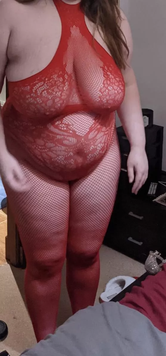 Thic tits tummy and thighs 🥵