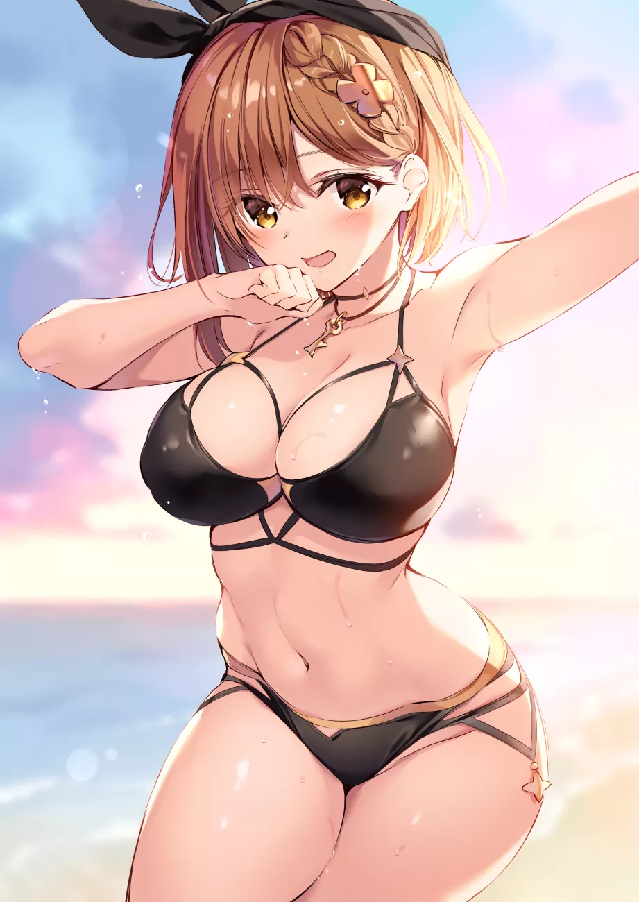 Thicc Ryza in bikini