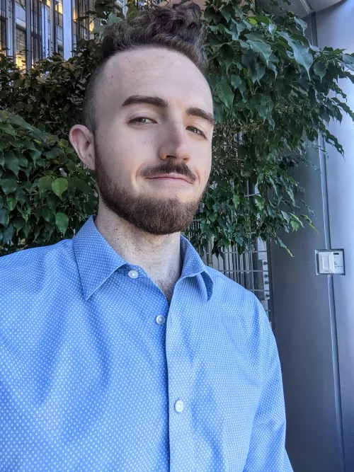 Thinking about all the romhacks I'm gonna play this weekend ☺️