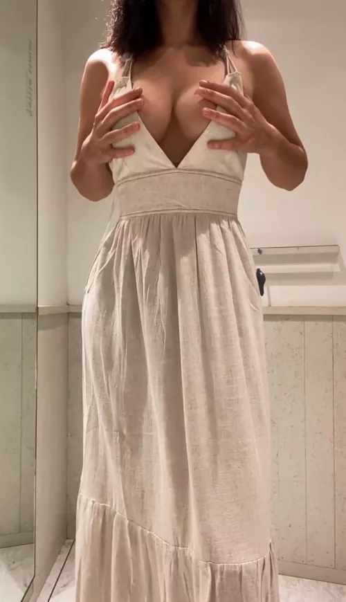 This dress was made for me.. don’t you think?