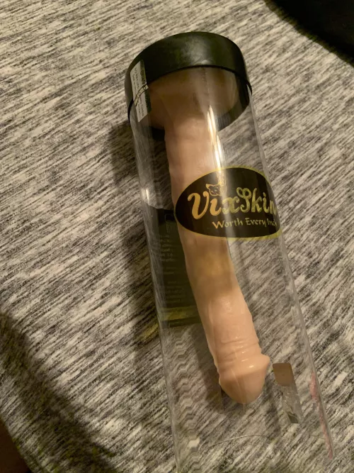 This nurse has a surprise for her handyman tonight. I’m sure I’ll make a video ;)