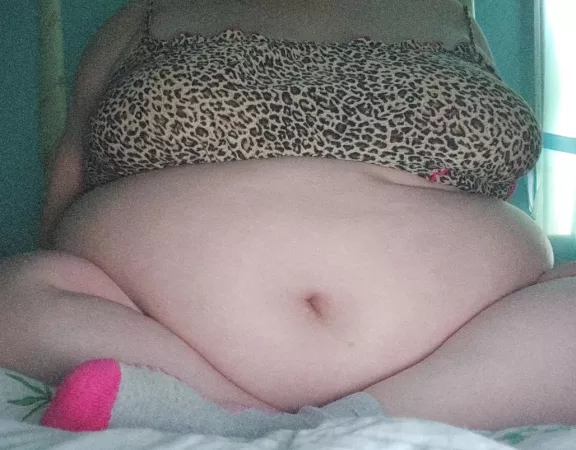 This one's for the belly lovers out there. I see you 😉😘