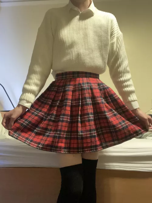 This outfit with the red plaid skirt is amazing