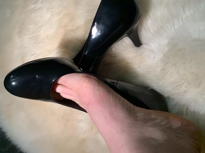 ❄️Time to warm up by the fire 🔥