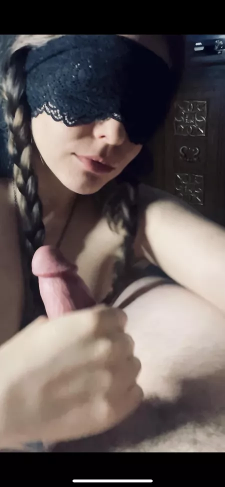 Tip ANY amount on our spin wheel game on the page and get videos. 🥰