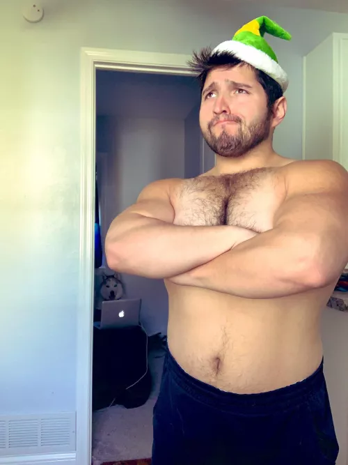 Tis the season! Bored DM me fellas haha found my elf hat ignore my husky judging me lol