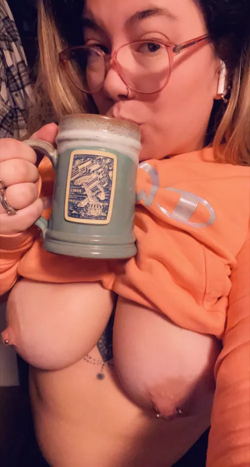 Tits and coffee 😈