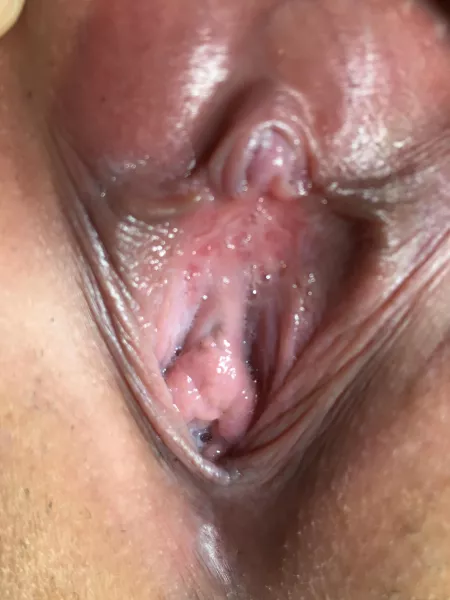 Trying to show you my clit ...but it’s really tiny!