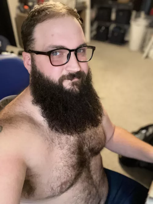 Under these glasses I’m super bear.