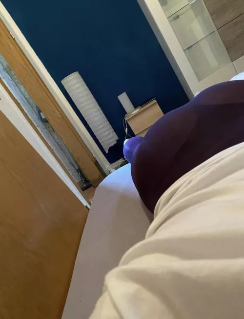 Upvote = Dropbox link 🥵