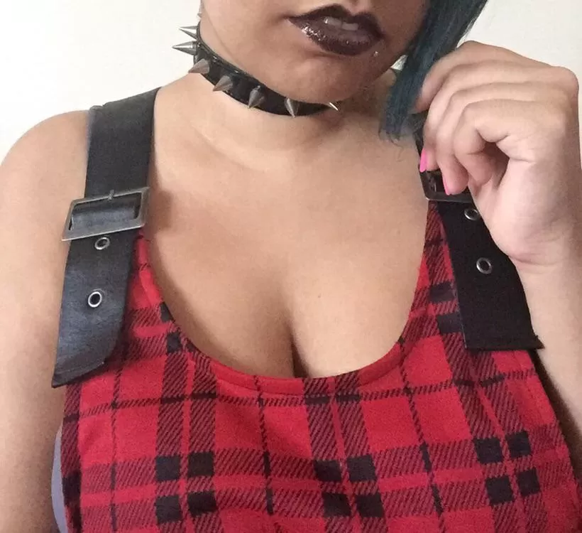 Use this pretty mouth 😘