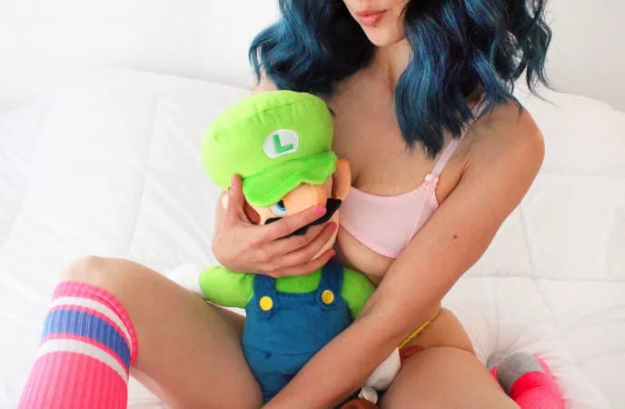 Waiting for you 😘