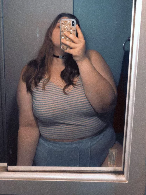 wanna bend me over the bathroom counter? hehe😋😈