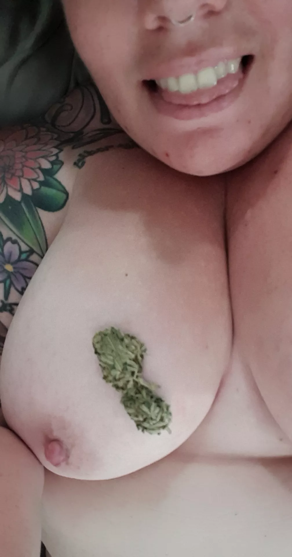 weekends are trying new things 🥰🌿 any feedback on ice wreck? Xx