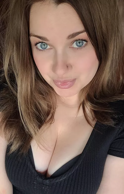 What a beautiful....eyes😉