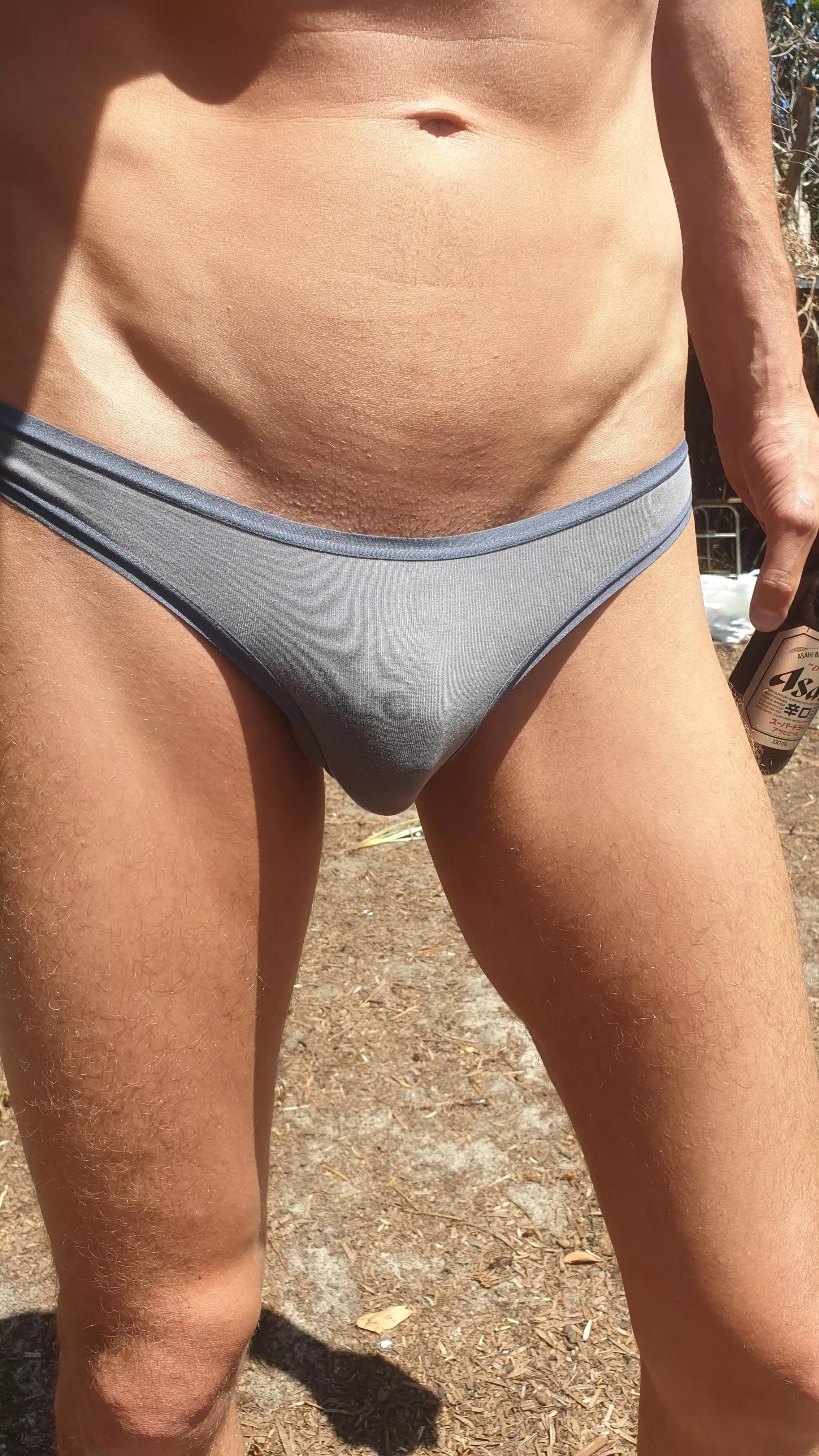 What better weather to get down to my panties 👙