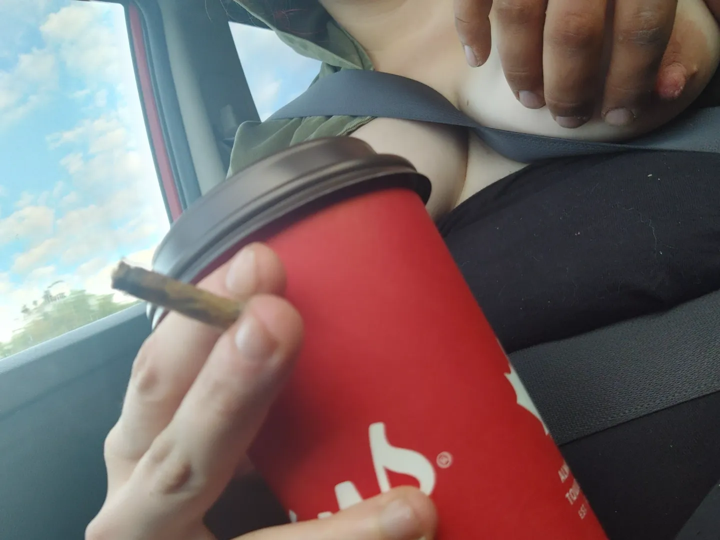 What type of road tripper are you? A joint with co[f]fee or tits? Or both? ;)