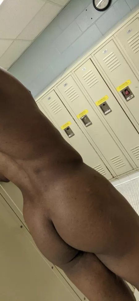 What would happen if you saw me like this in the locker room?