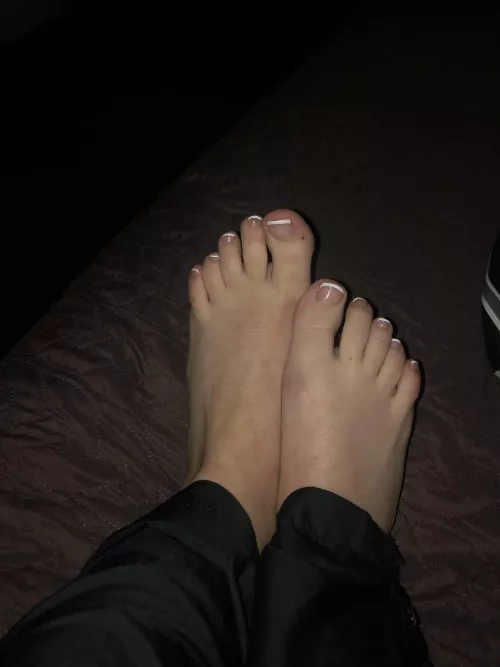 What would u do to my sexy feet 👀😈